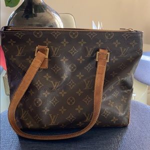 Louis Vuitton purse
